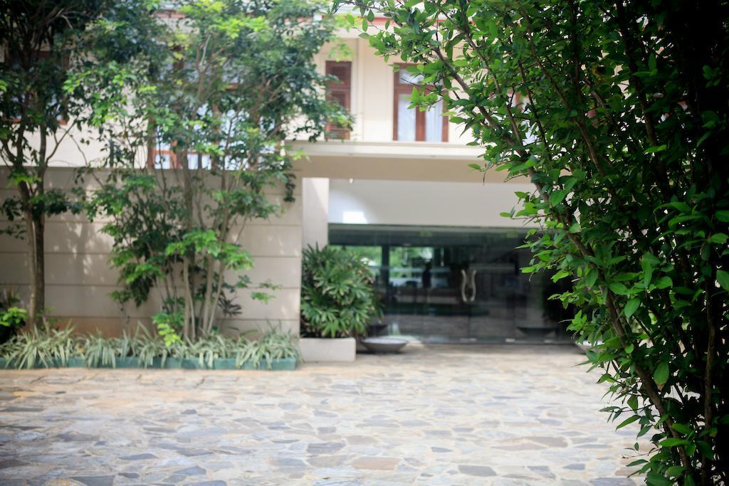 Lavendish Okrin Hotel Kataragama Bagian luar foto